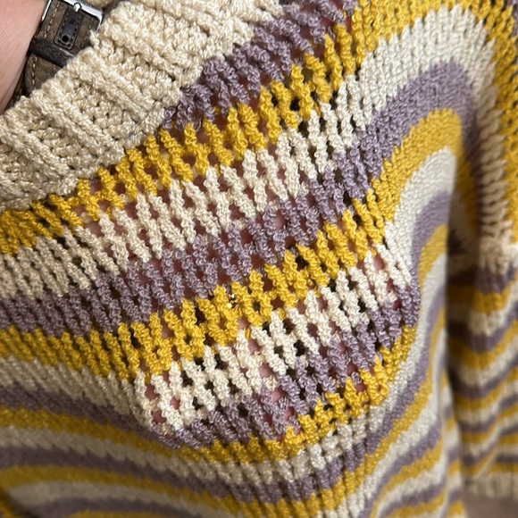 Easel sweater - Picture 6 of 7